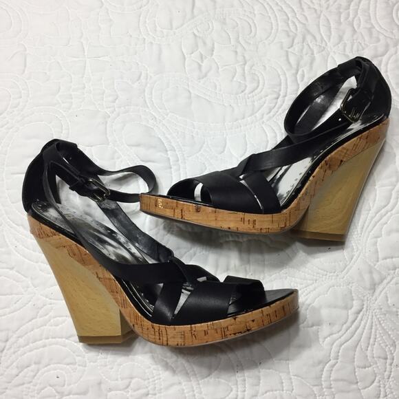 BCBG Paris Black Strappy Platform Shoes Size 9 with Wood Balance Sandal Heels - Picture 2 of 8